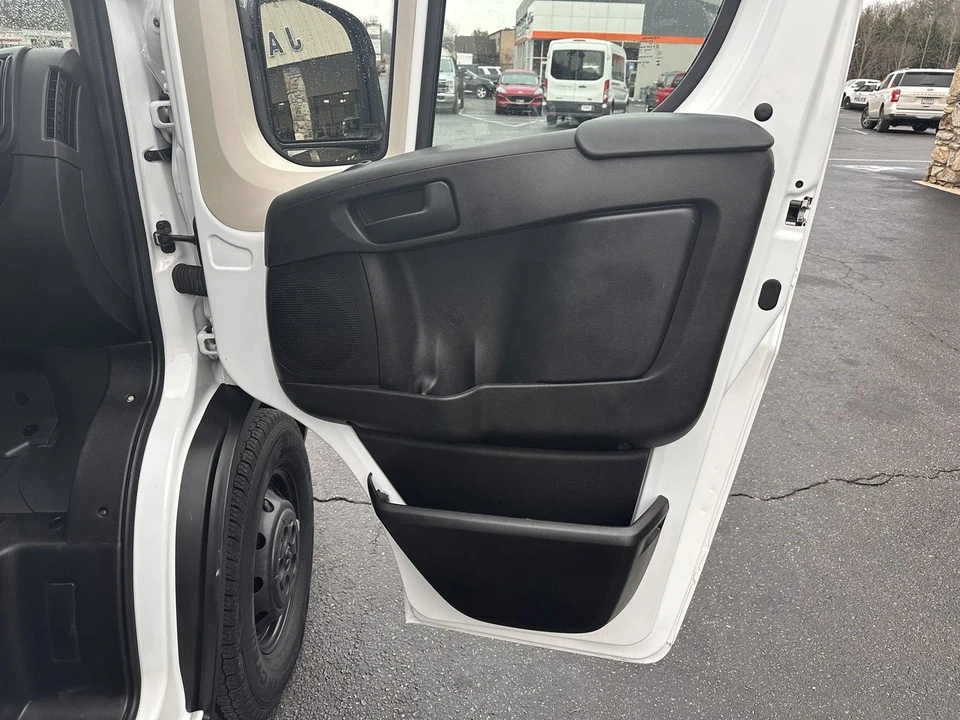 2022 Ram ProMaster - Image 9 of 20