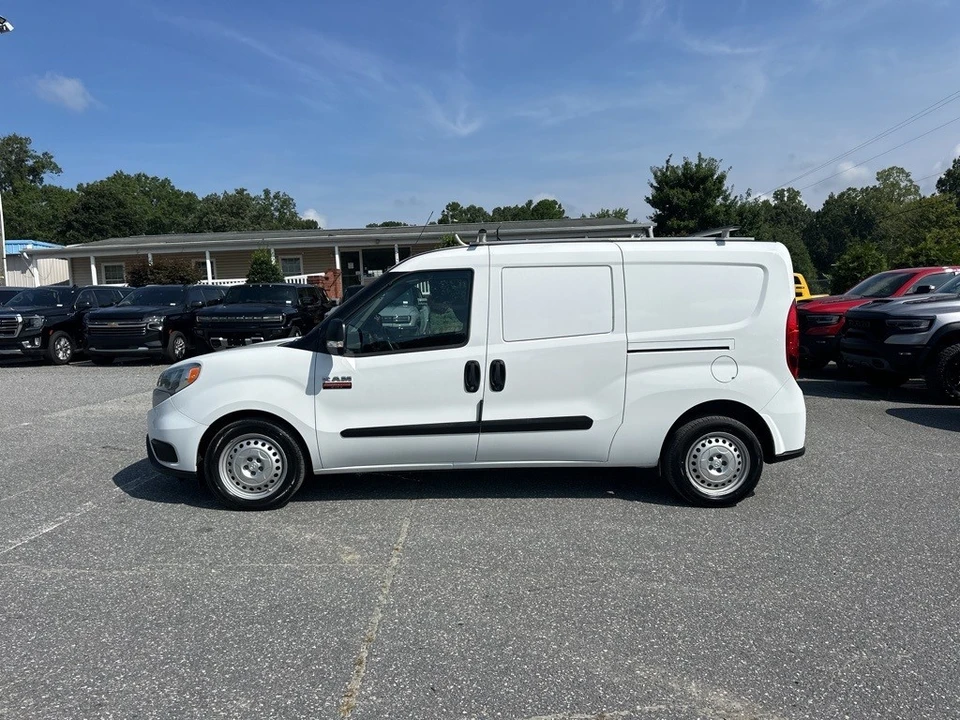 2022 Ram ProMaster - Image 2 of 12