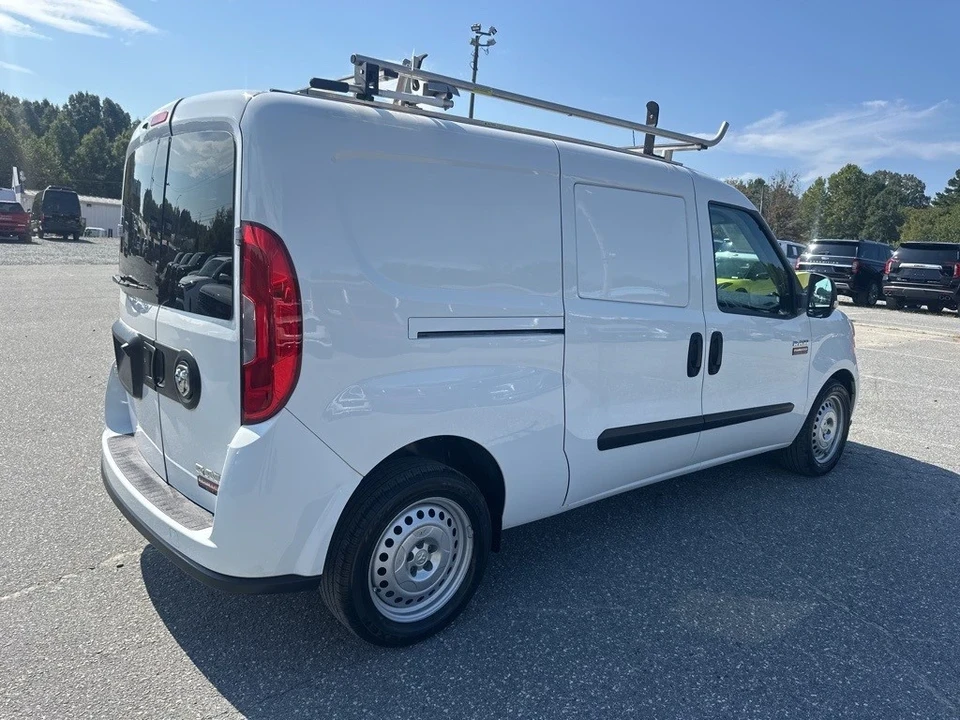 2022 Ram ProMaster - Image 5 of 12