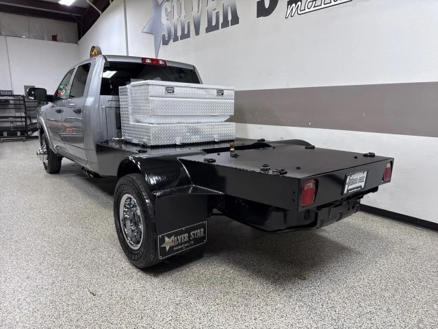 2022 Ram 3500 - Image 7 of 21