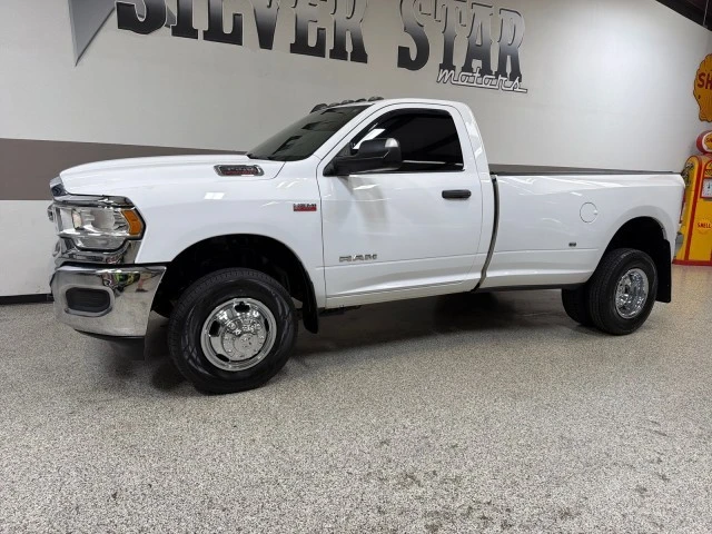2022 Ram 3500 - Image 4 of 24