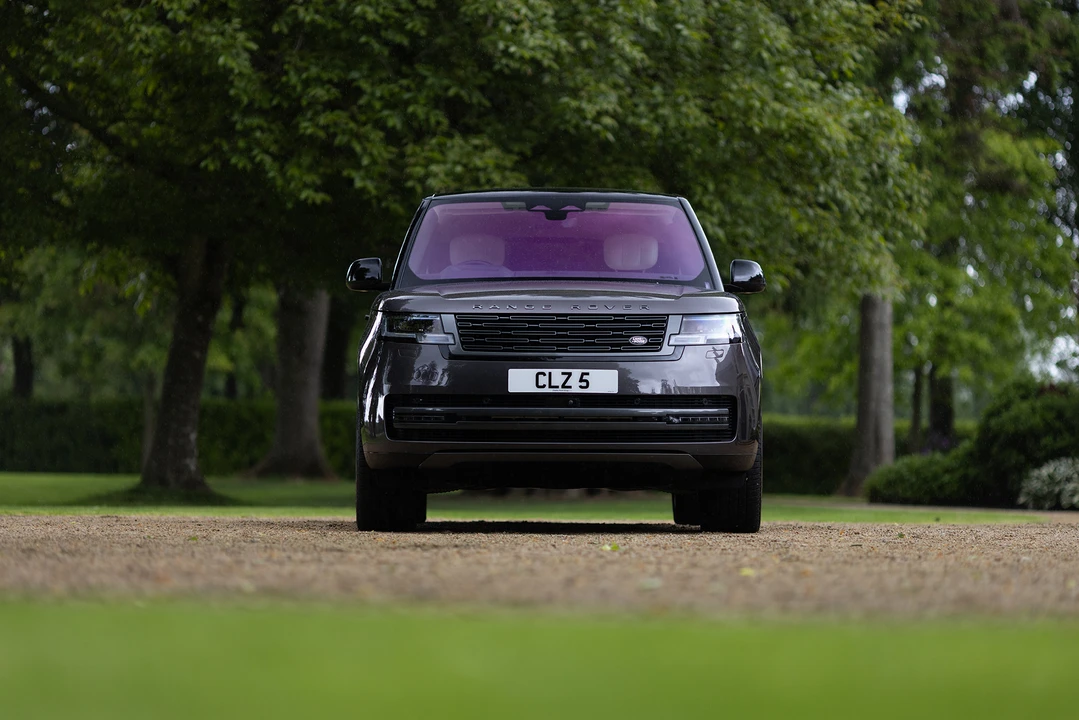 2022 Land Rover Range Rover L460 - Image 11 of 31