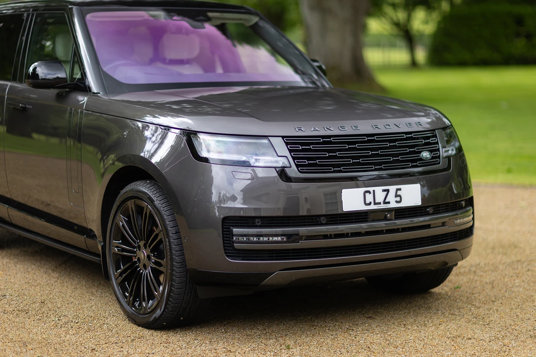 2022 Land Rover Range Rover L460 - Image 21 of 31
