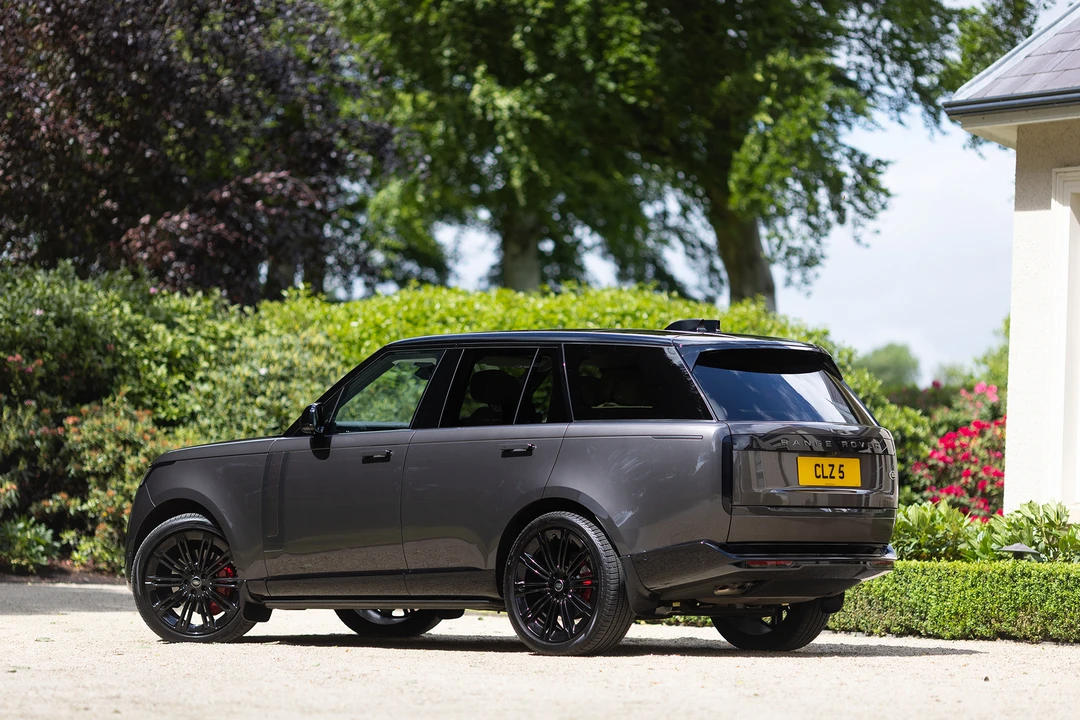 2022 Land Rover Range Rover L460 - Image 13 of 31