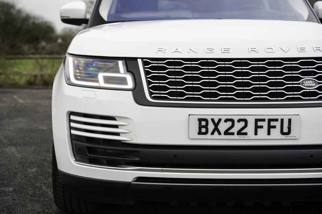 2022 Land Rover Range Rover L460 - Image 27 of 31