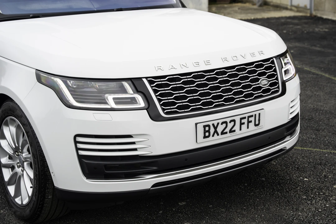2022 Land Rover Range Rover L460 - Image 28 of 31