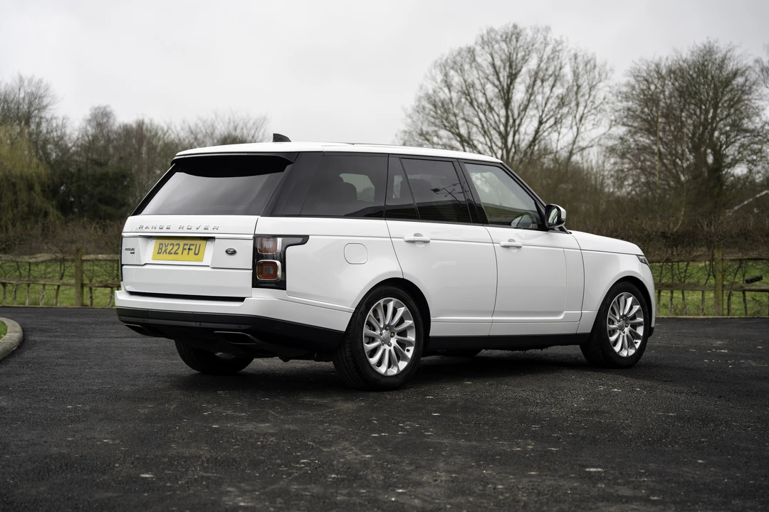 2022 Land Rover Range Rover L460 - Image 7 of 31