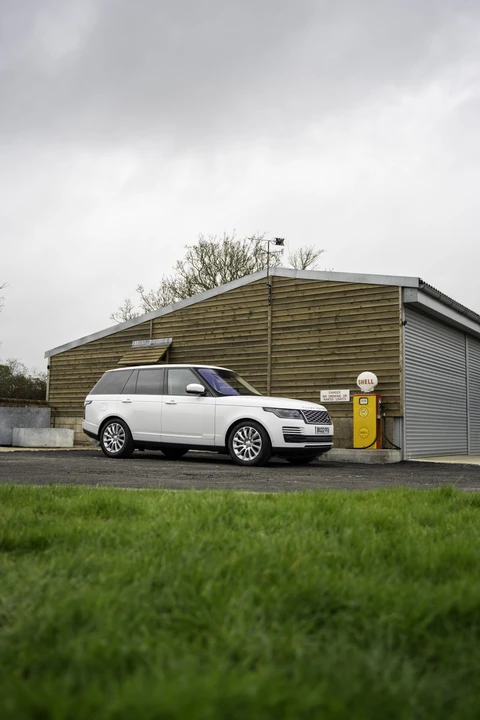 2022 Land Rover Range Rover L460 - Image 21 of 31