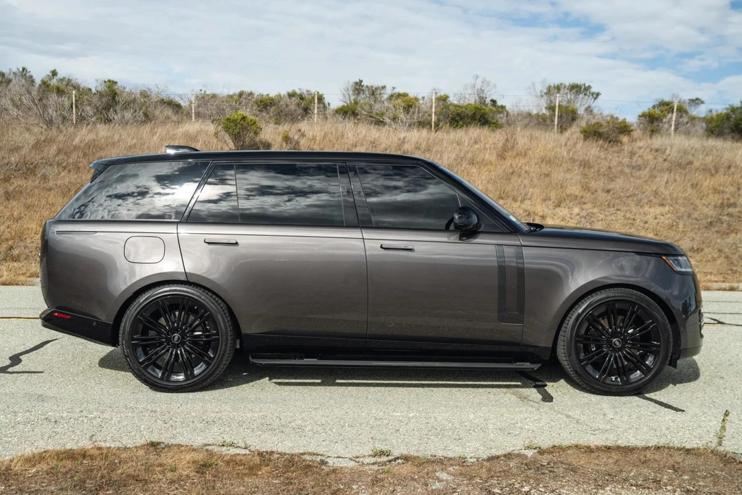 2022 Land Rover Range Rover L460 - Image 3 of 31