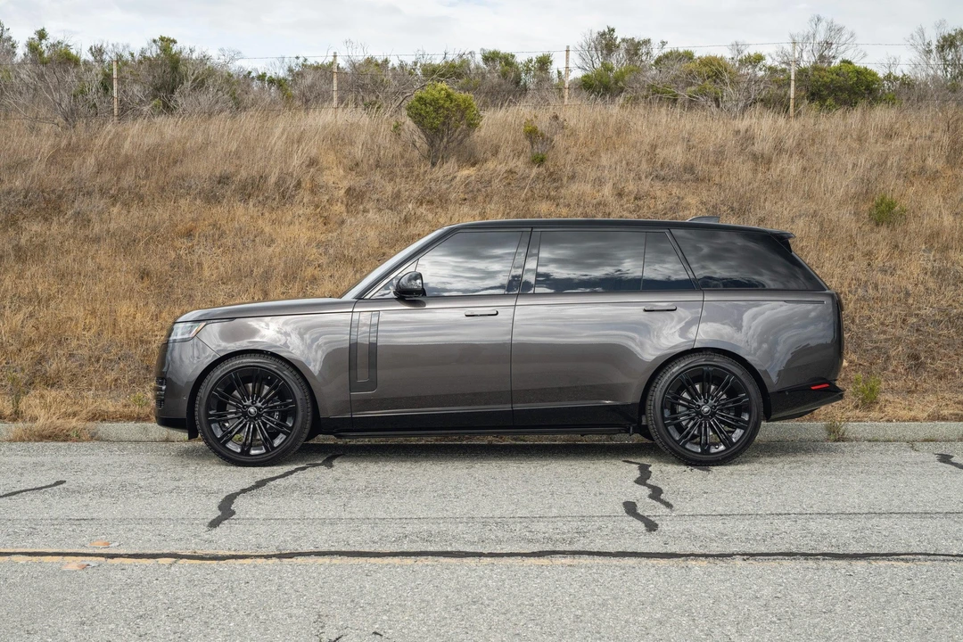 2022 Land Rover Range Rover L460 - Image 10 of 31