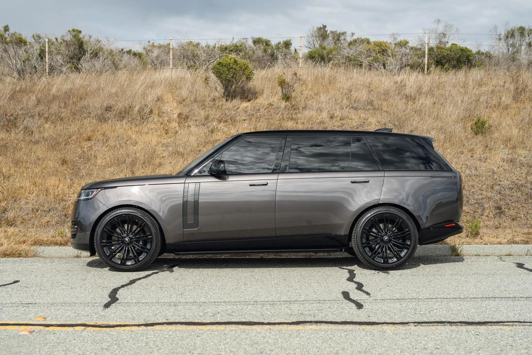 2022 Land Rover Range Rover L460 - Image 9 of 31