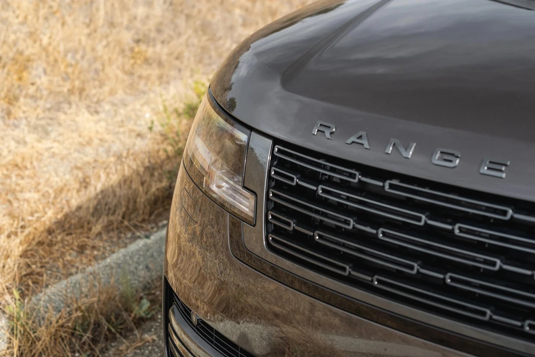 2022 Land Rover Range Rover L460 - Image 14 of 31