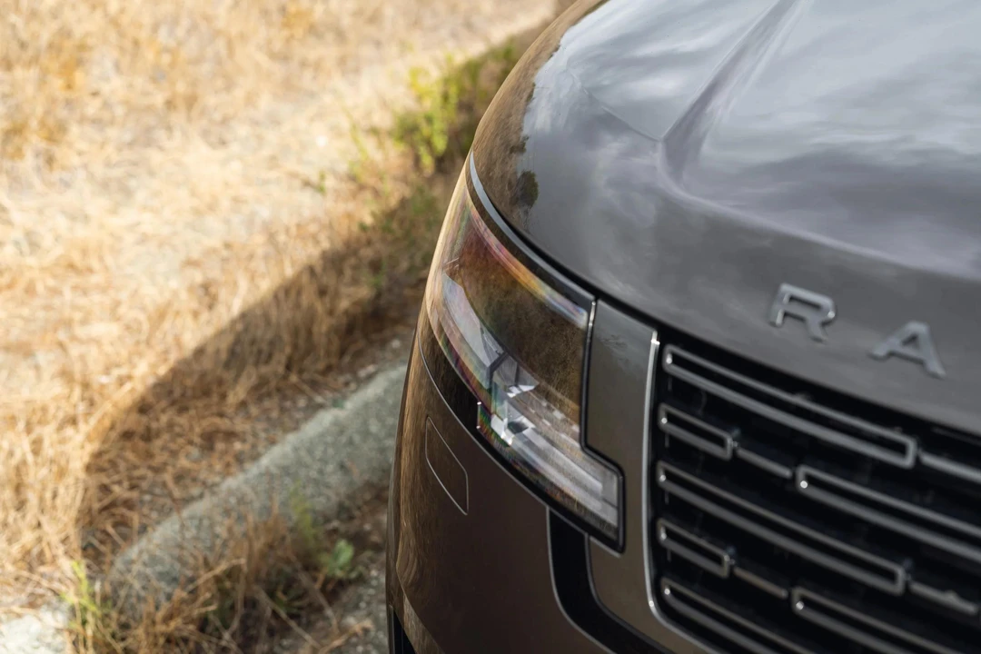 2022 Land Rover Range Rover L460 - Image 16 of 31