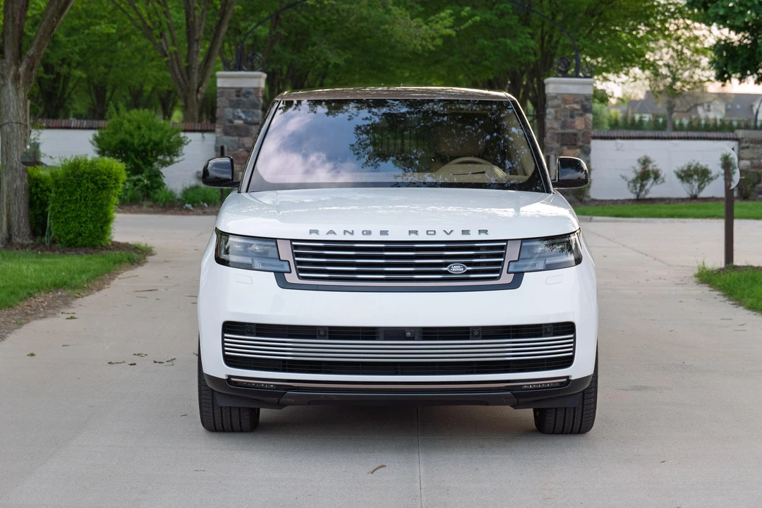 2022 Land Rover Range Rover L460 - Image 6 of 31
