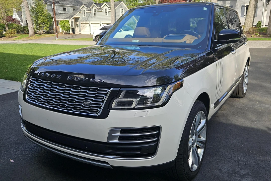 2022 Land Rover Range Rover L460 - Image 3 of 31
