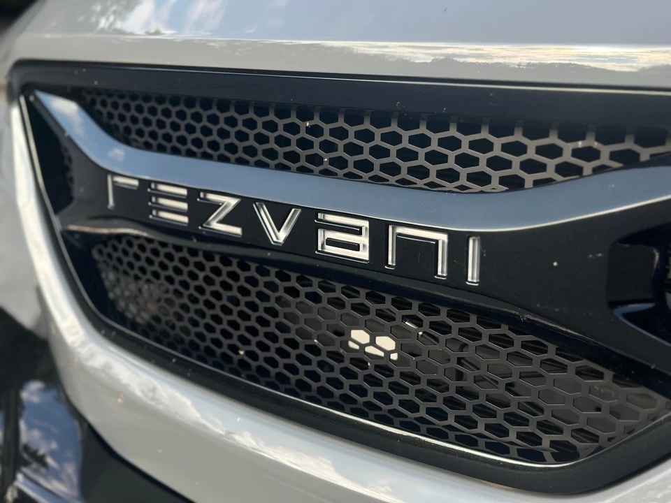 2022 Rezvani - Image 22 of 31