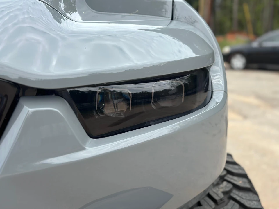 2022 Rezvani - Image 24 of 31
