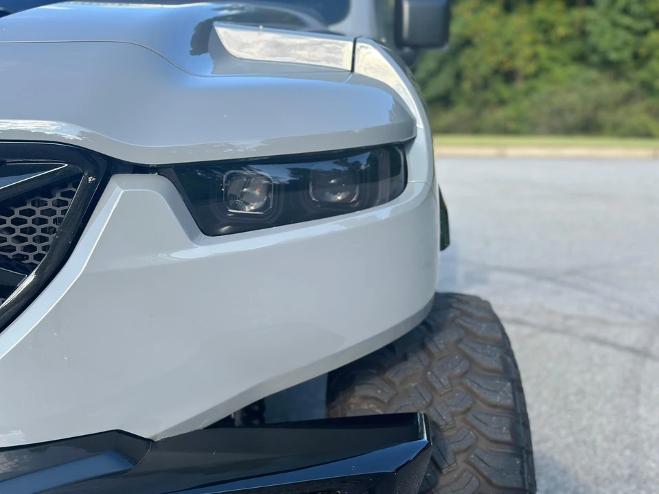 2022 Rezvani - Image 23 of 31