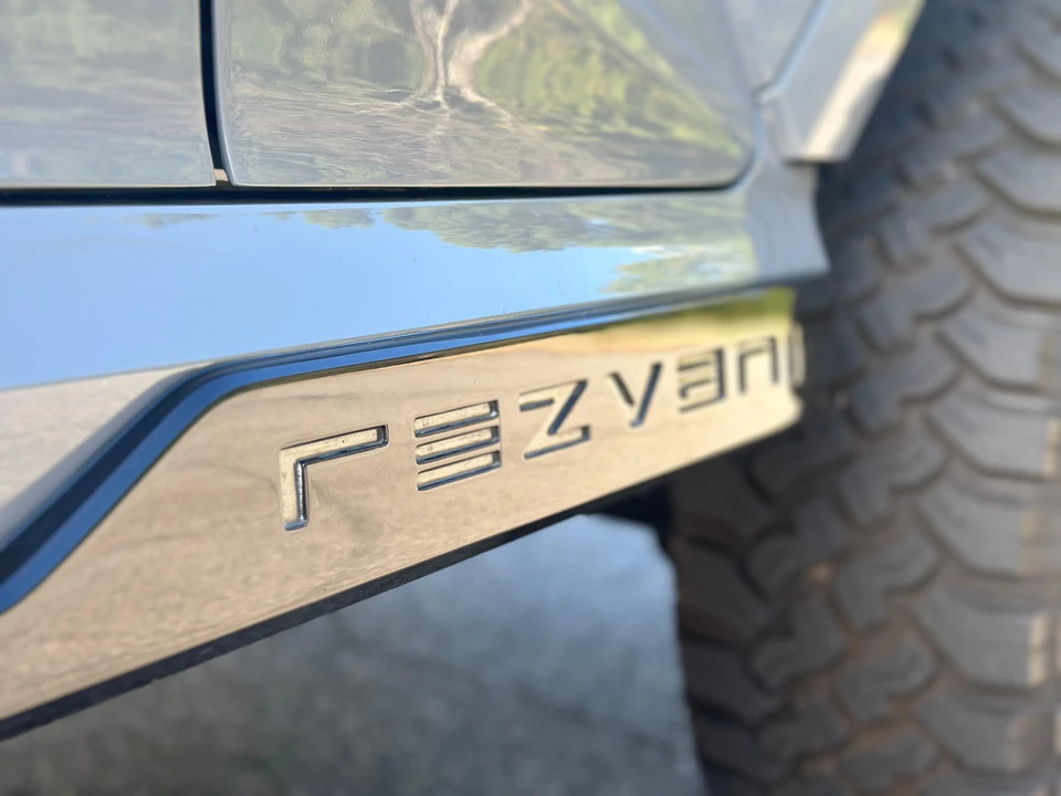 2022 Rezvani - Image 28 of 31