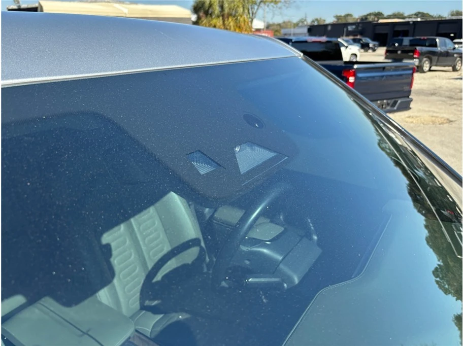 2022 Rivian R1T - Image 12 of 21