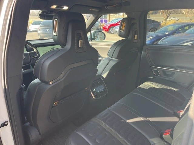 2022 Rivian R1T - Image 11 of 21