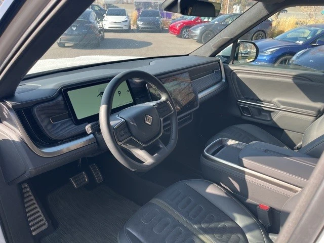 2022 Rivian R1T - Image 7 of 21