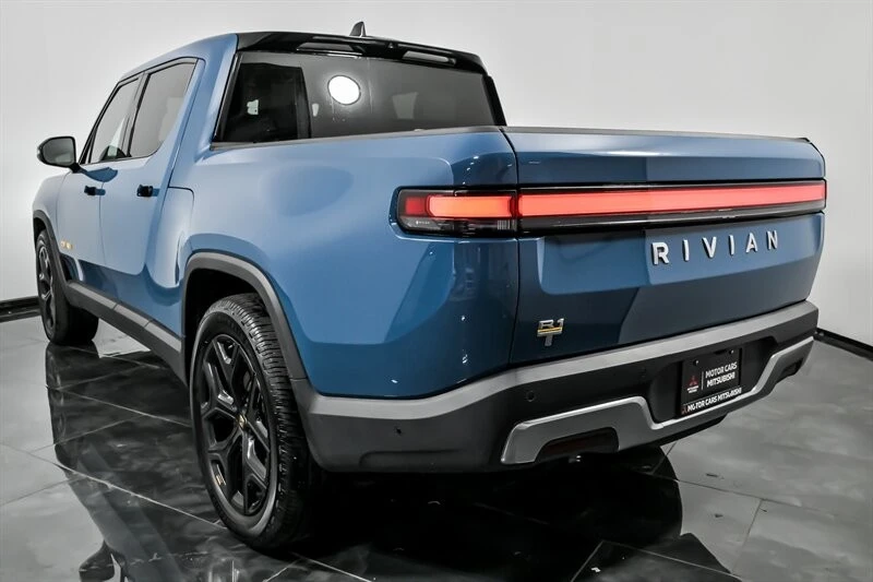 2022 Rivian R1T - Image 9 of 21