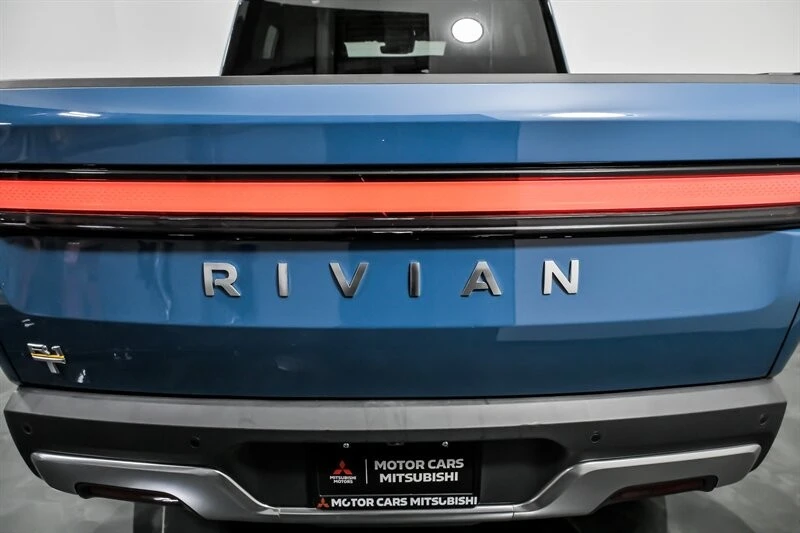 2022 Rivian R1T - Image 10 of 21