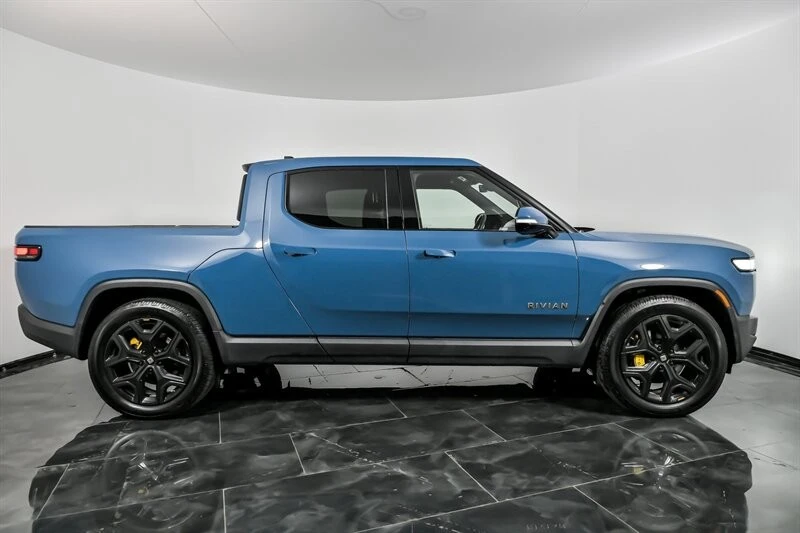 2022 Rivian R1T - Image 13 of 21