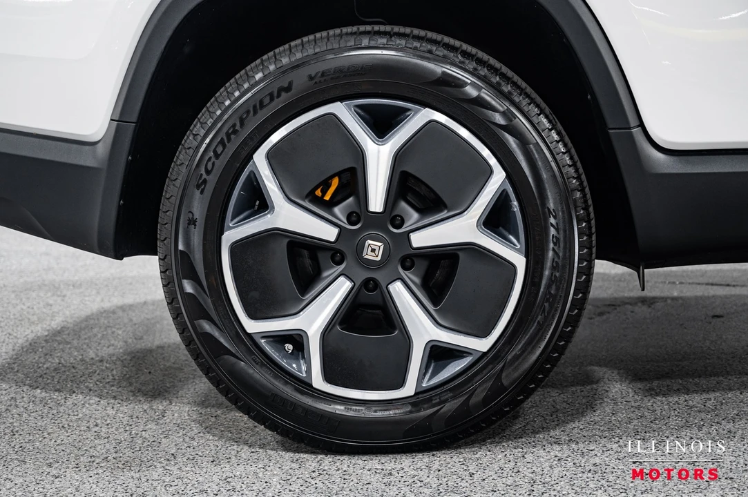 2022 Rivian R1T - Image 14 of 21