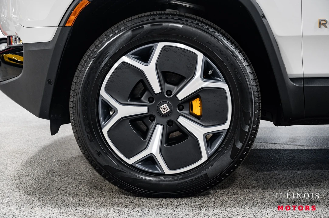 2022 Rivian R1T - Image 12 of 21