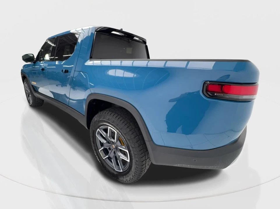 2022 Rivian R1T - Image 11 of 21