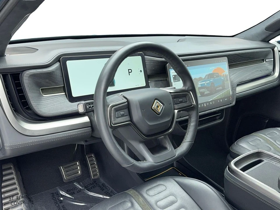 2022 Rivian R1T - Image 17 of 21