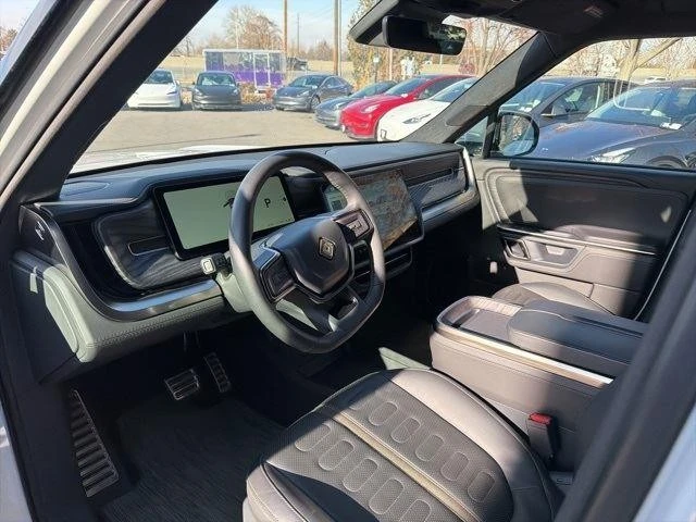 2022 Rivian R1T - Image 14 of 21