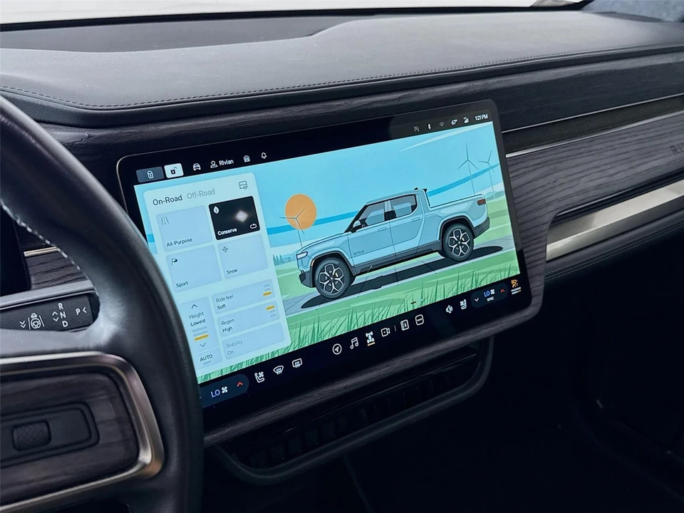 2022 Rivian R1T - Image 8 of 14