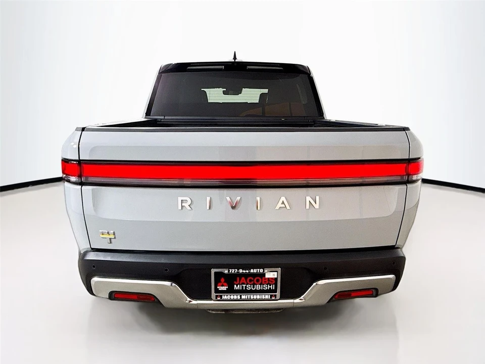 2022 Rivian R1T - Image 20 of 21