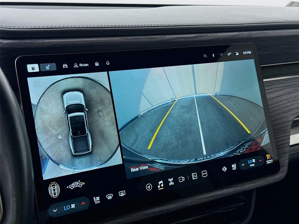 2022 Rivian R1T - Image 10 of 14