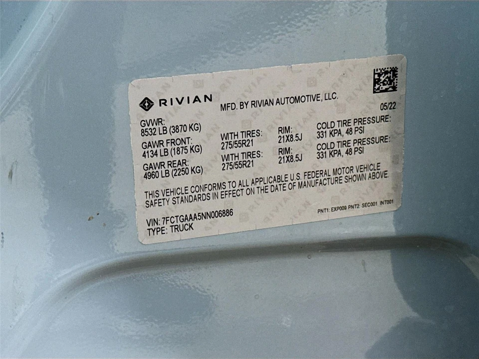2022 Rivian R1T - Image 14 of 14