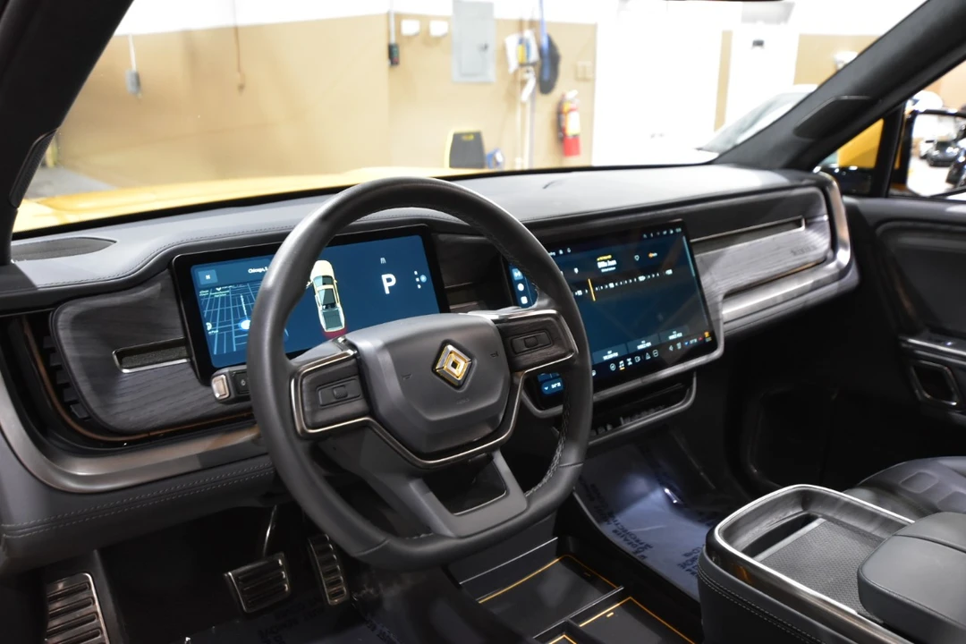 2022 Rivian R1T - Image 19 of 21