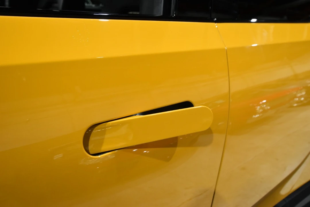 2022 Rivian R1T - Image 14 of 21