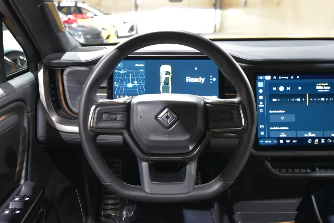 2022 Rivian R1T - Image 20 of 21