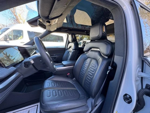 2022 Rivian R1T - Image 9 of 21