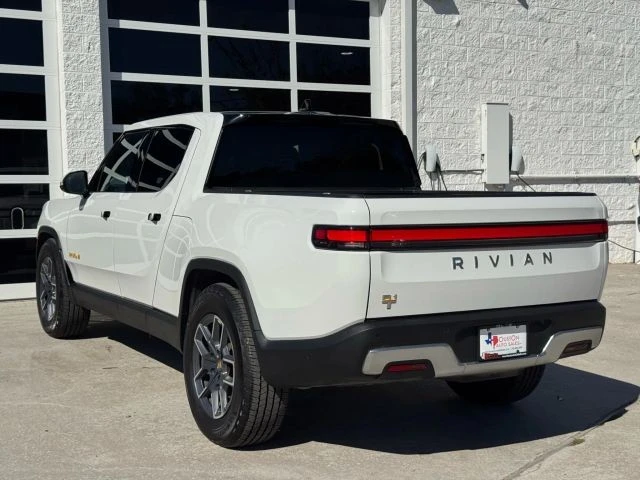 2022 Rivian R1T - Image 10 of 21