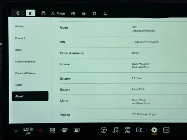 2022 Rivian R1T - Image 3 of 21