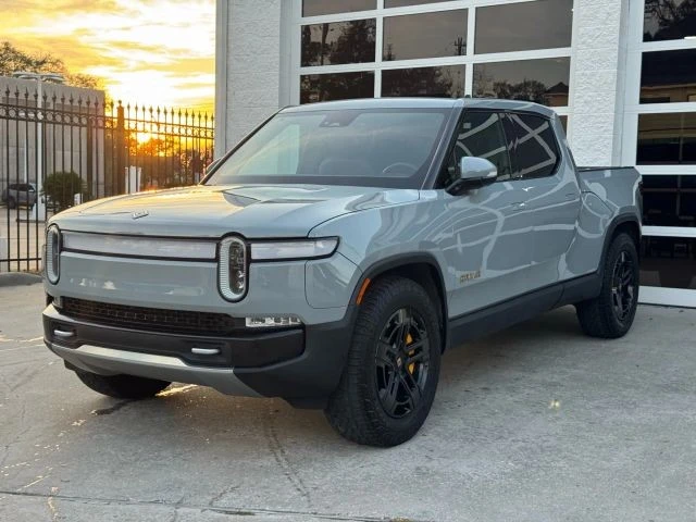 2022 Rivian R1T - Image 7 of 21