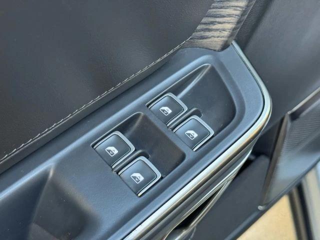 2022 Rivian R1T - Image 15 of 21