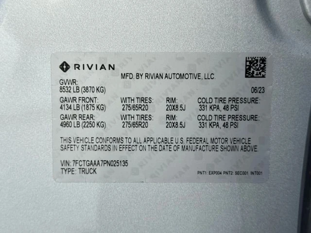 2022 Rivian R1T - Image 16 of 21