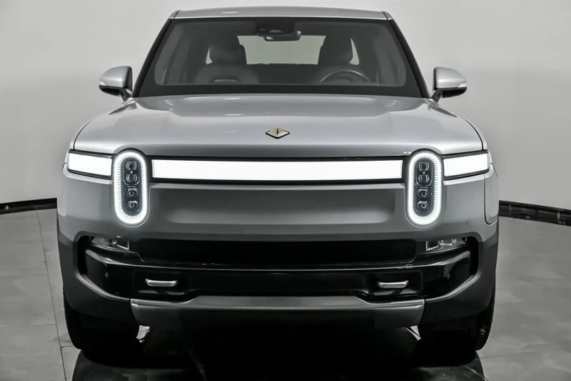 2022 Rivian R1T - Image 4 of 21