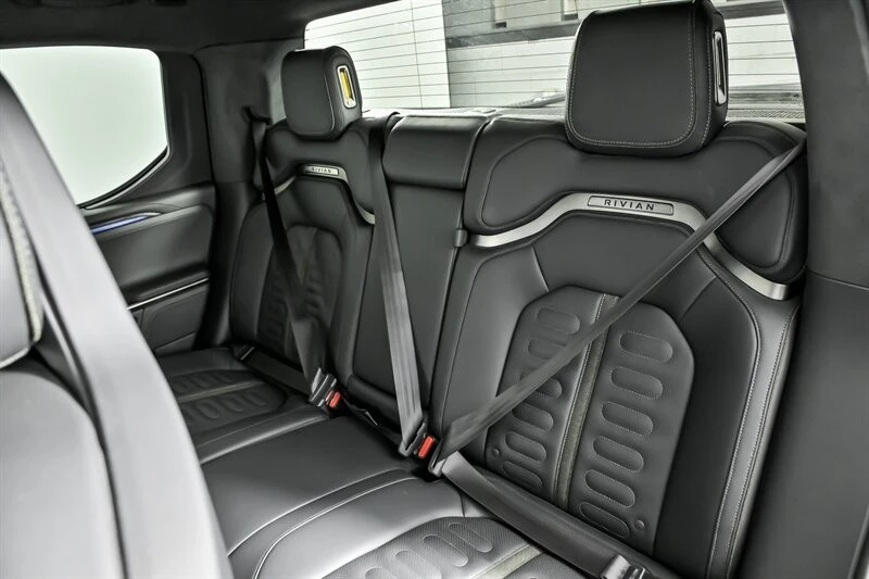 2022 Rivian R1T - Image 21 of 21