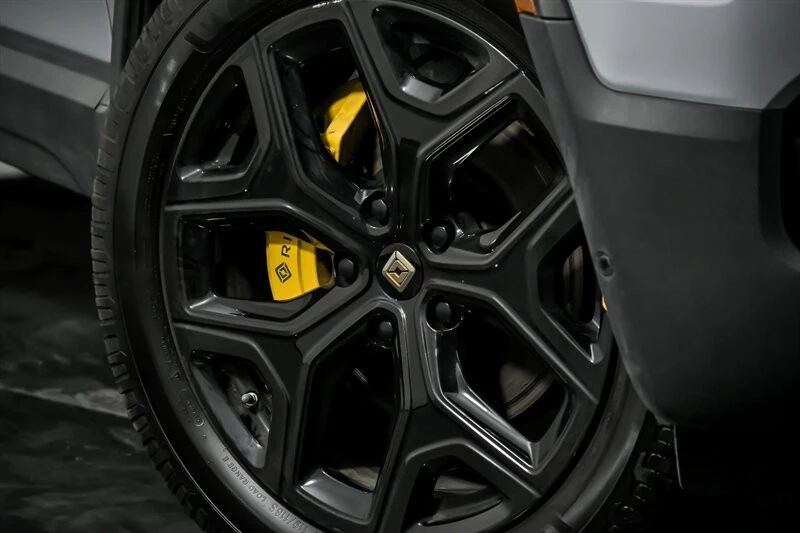 2022 Rivian R1T - Image 3 of 21